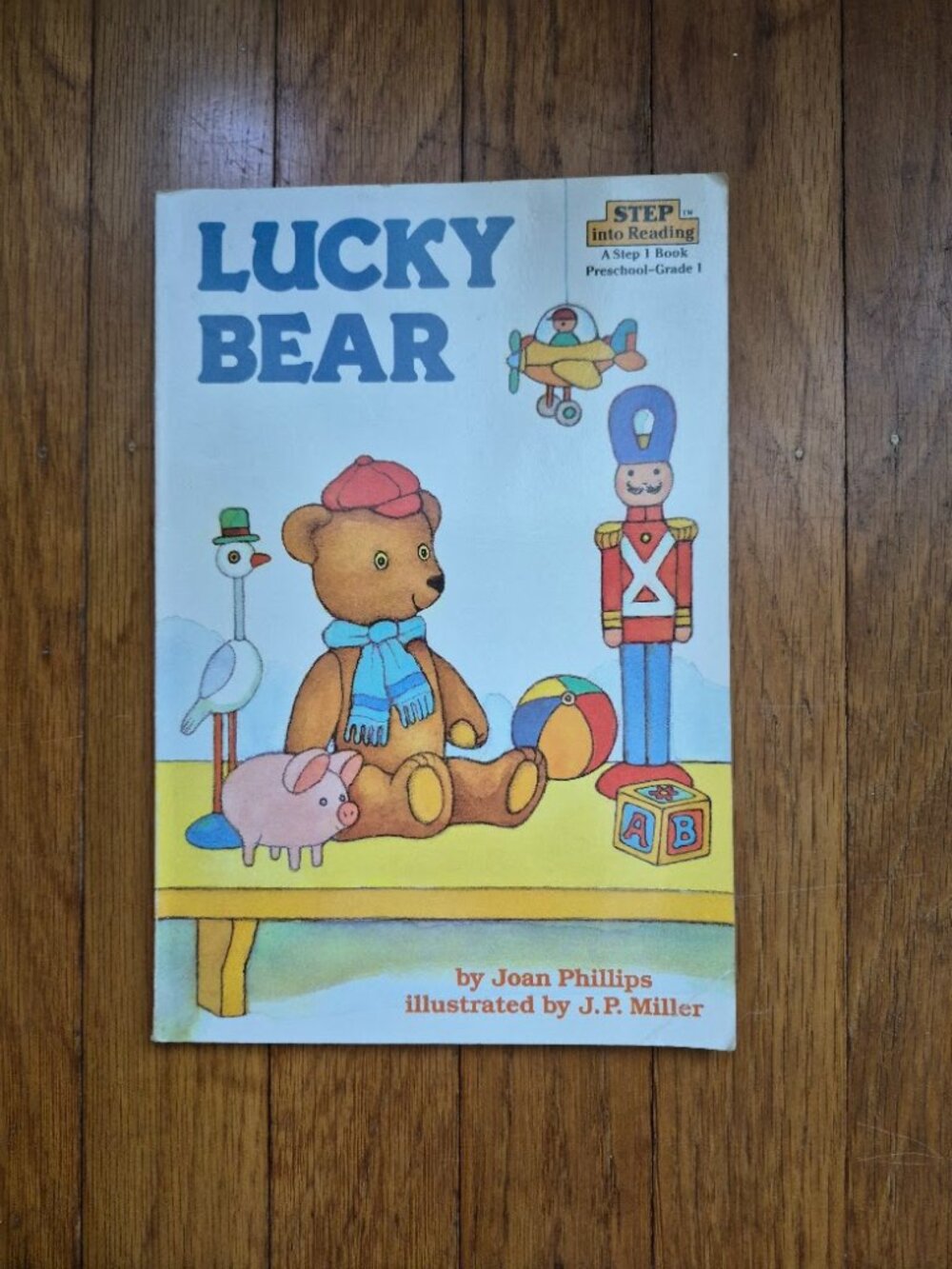 Bear Step Into Reading